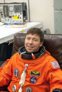 Read more about the article Meeting Astronaut Dr. Michael Barratt